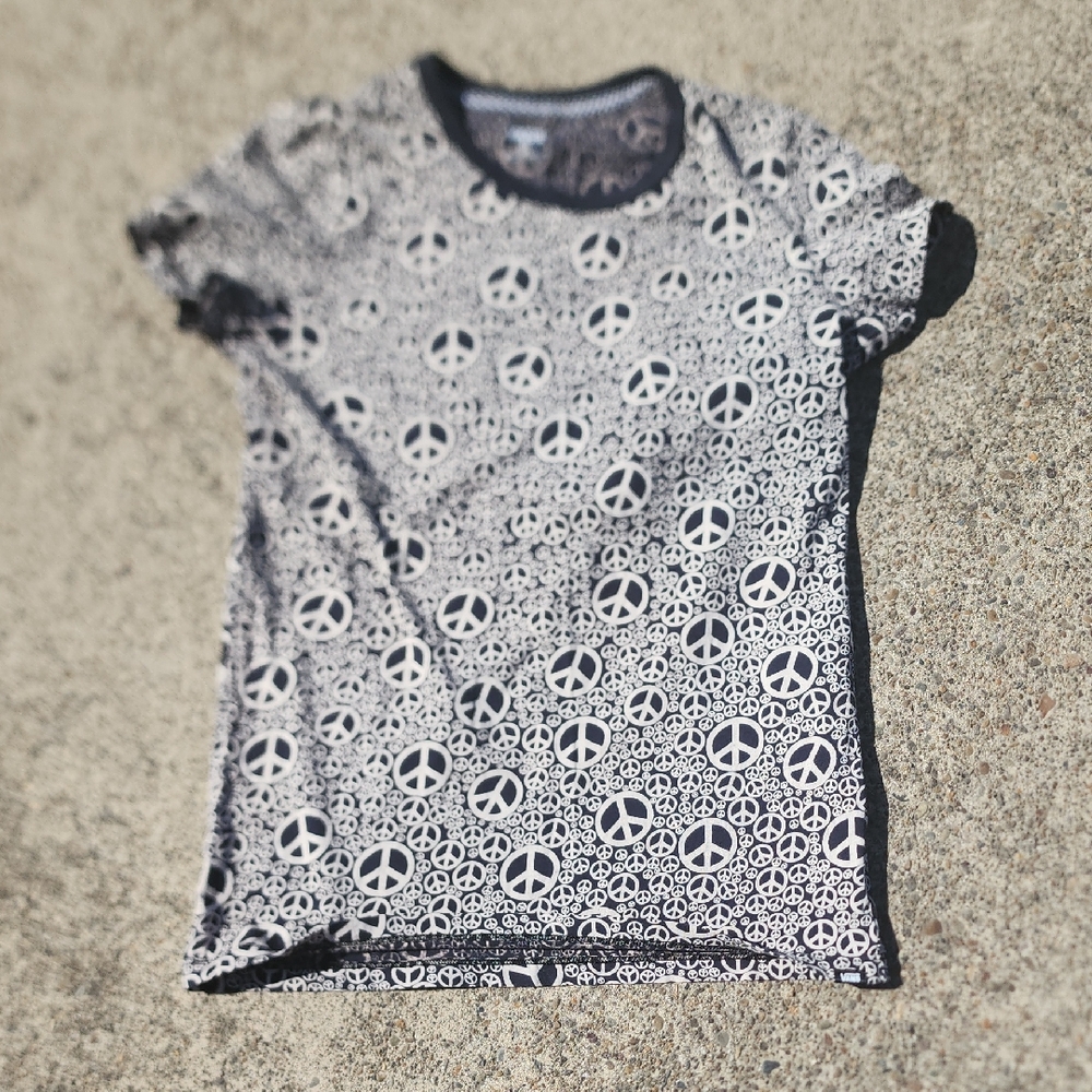 RARE VANS Peace Tshirt